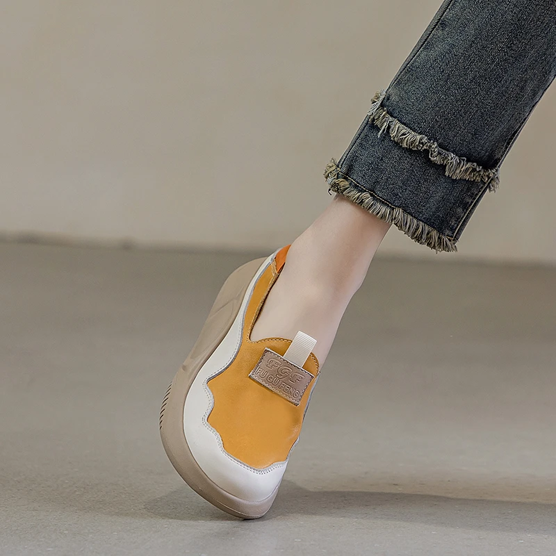 牛皮一脚蹬乐福鞋女春秋2024新款厚底松糕鞋复古真皮软底妈妈单鞋