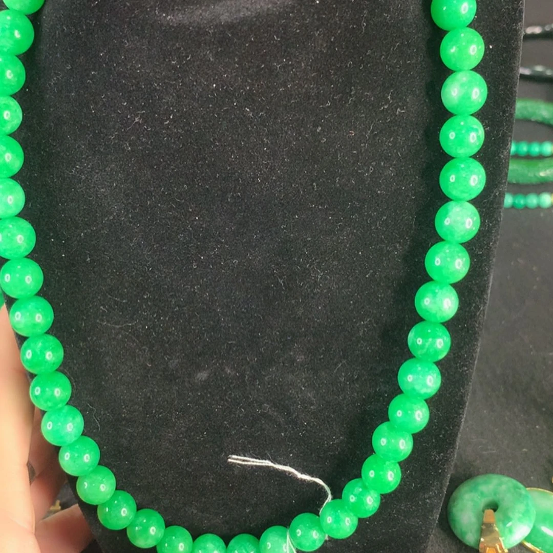 【闪购商品】翡翠耳饰未镶嵌