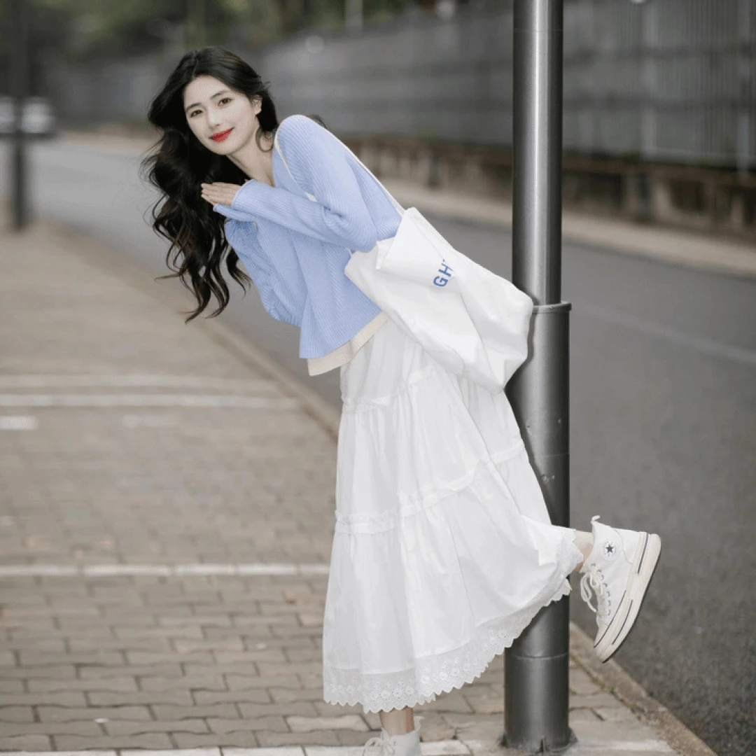 2024早秋新款今年流行漂亮穿搭一整套减龄针织上衣显瘦白色半身裙