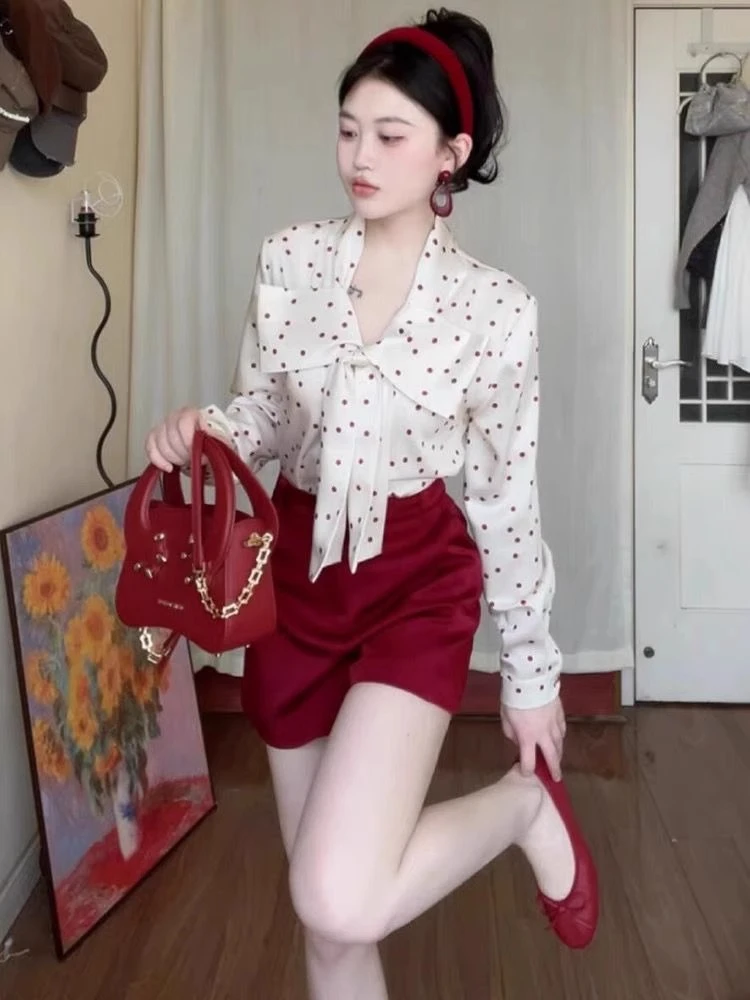 蝴蝶结波点衬衫女2024新款早秋季气质衬衣漂亮小衫长袖上衣设计感