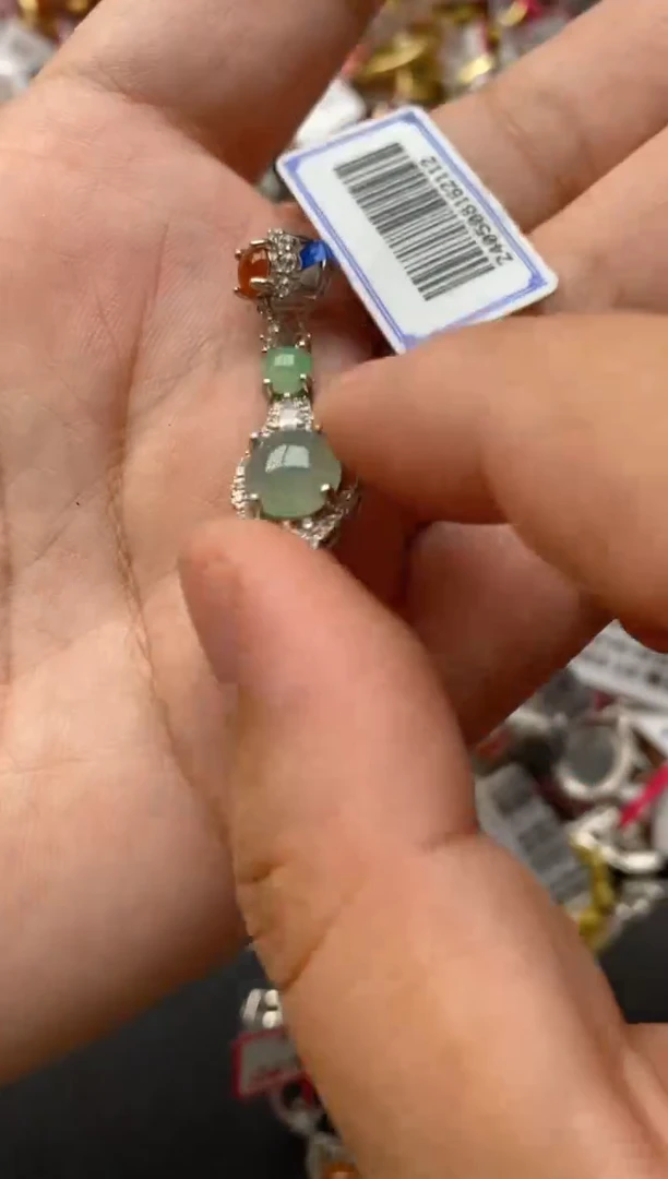 【闪购商品】翡翠颈饰银S925镶嵌33333  5