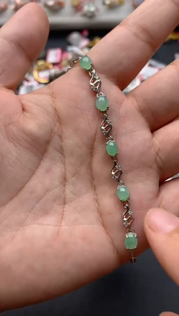 【闪购商品】翡翠颈饰银S925镶嵌444444 4