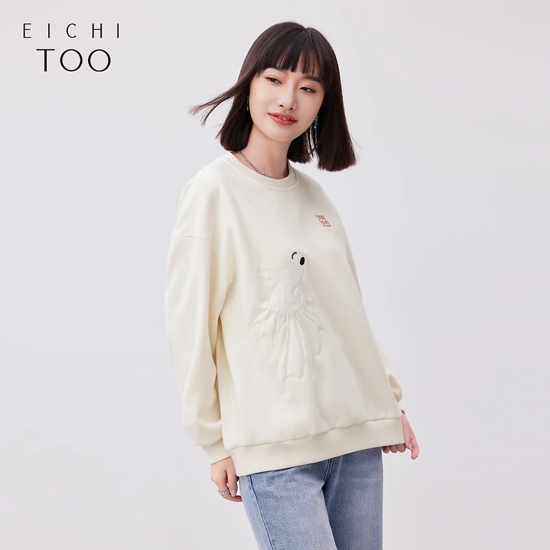 A爱居兔新年氛围感锦鲤绣花圆领加绒卫衣女ENZWJ1N020A