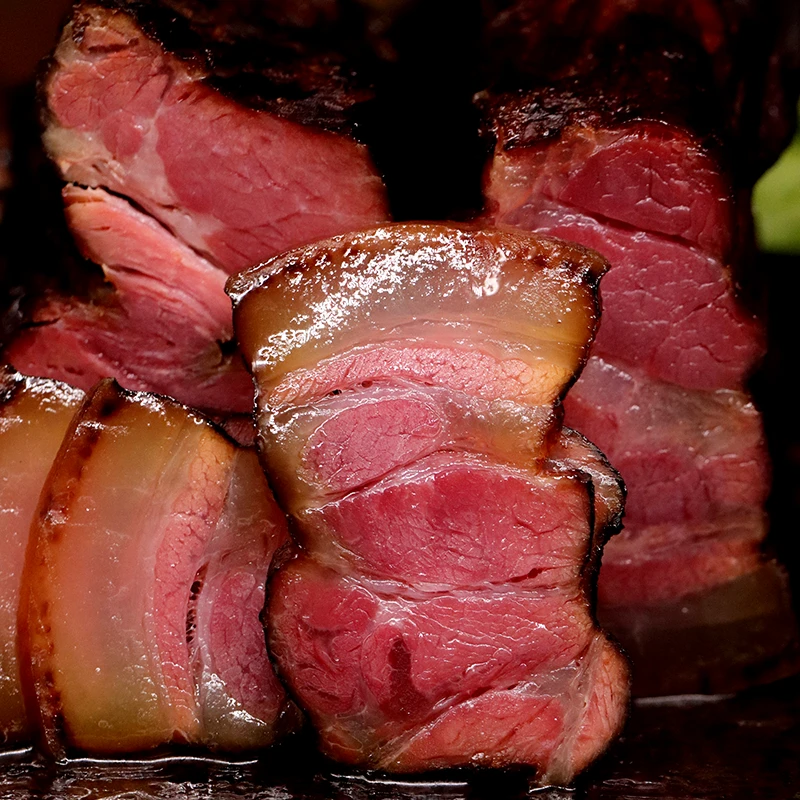 新鲜烟熏前腿好吃熏制美食腌咸肉传统产四川湖南味腊猪肉新鲜古法