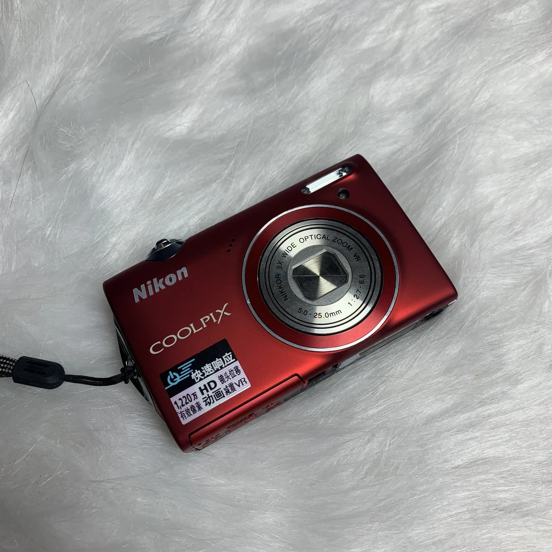 95新 Nikon/尼康 S5100  1220万像素 5倍光学变焦