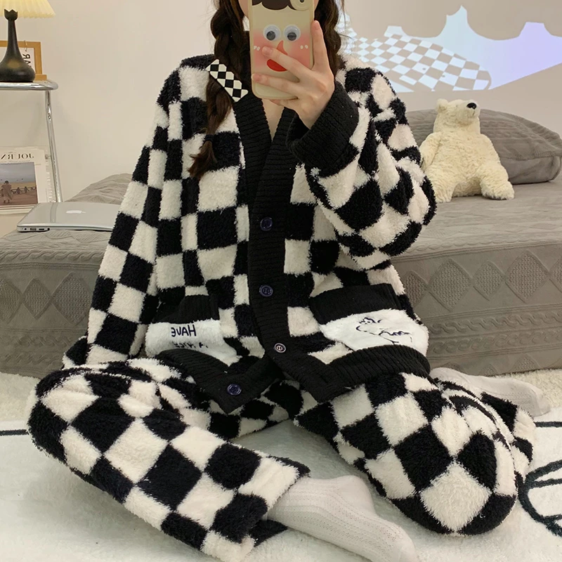 珊瑚绒睡衣女冬季加厚加绒甜美休闲格子开衫可外穿法兰绒家居服