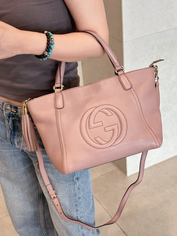 95新 GUCCI/古驰 浮雕流苏单肩斜挎包