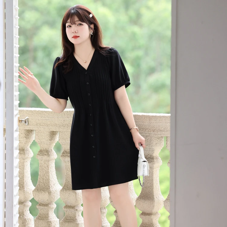 胖mm大码连衣裙夏季新款显瘦遮肉收腰连衣裙垂坠感雪纺a字小黑裙