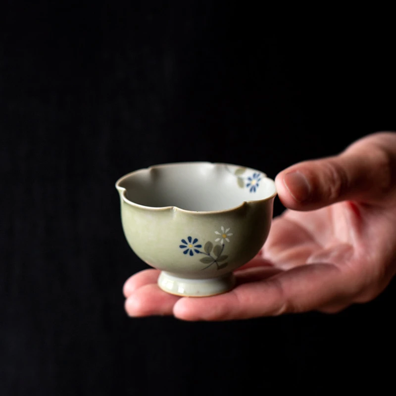 百垚手绘茶杯花瓣女主人杯陶瓷杯功夫茶具个人专用高端品单品茗杯