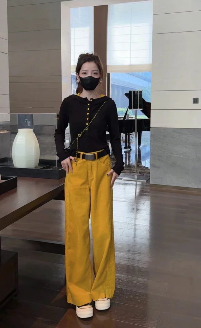 2025简约时尚设计感百搭单排扣连帽卫衣+灯芯绒休闲裤配腰带套装