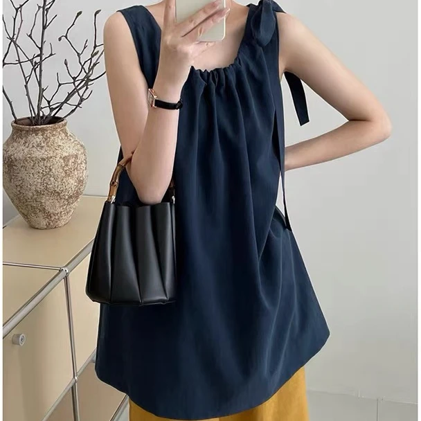 【 雨•美 推荐 】93216藏青色圆领纯色无袖系绳上衣