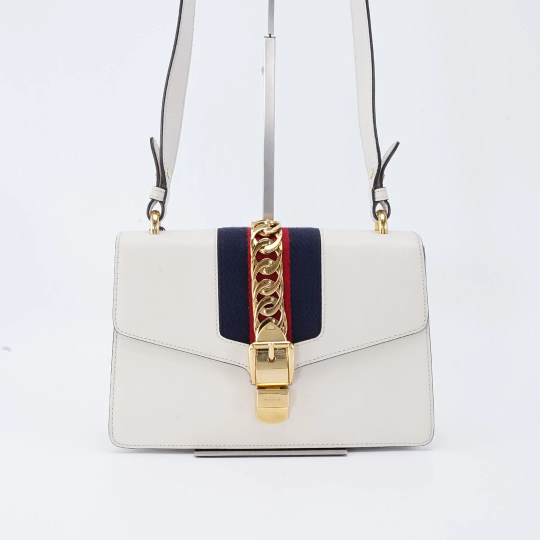 95新 GUCCI/古驰 【小清一口价】塞尔维亚包中号白色/BG22001797