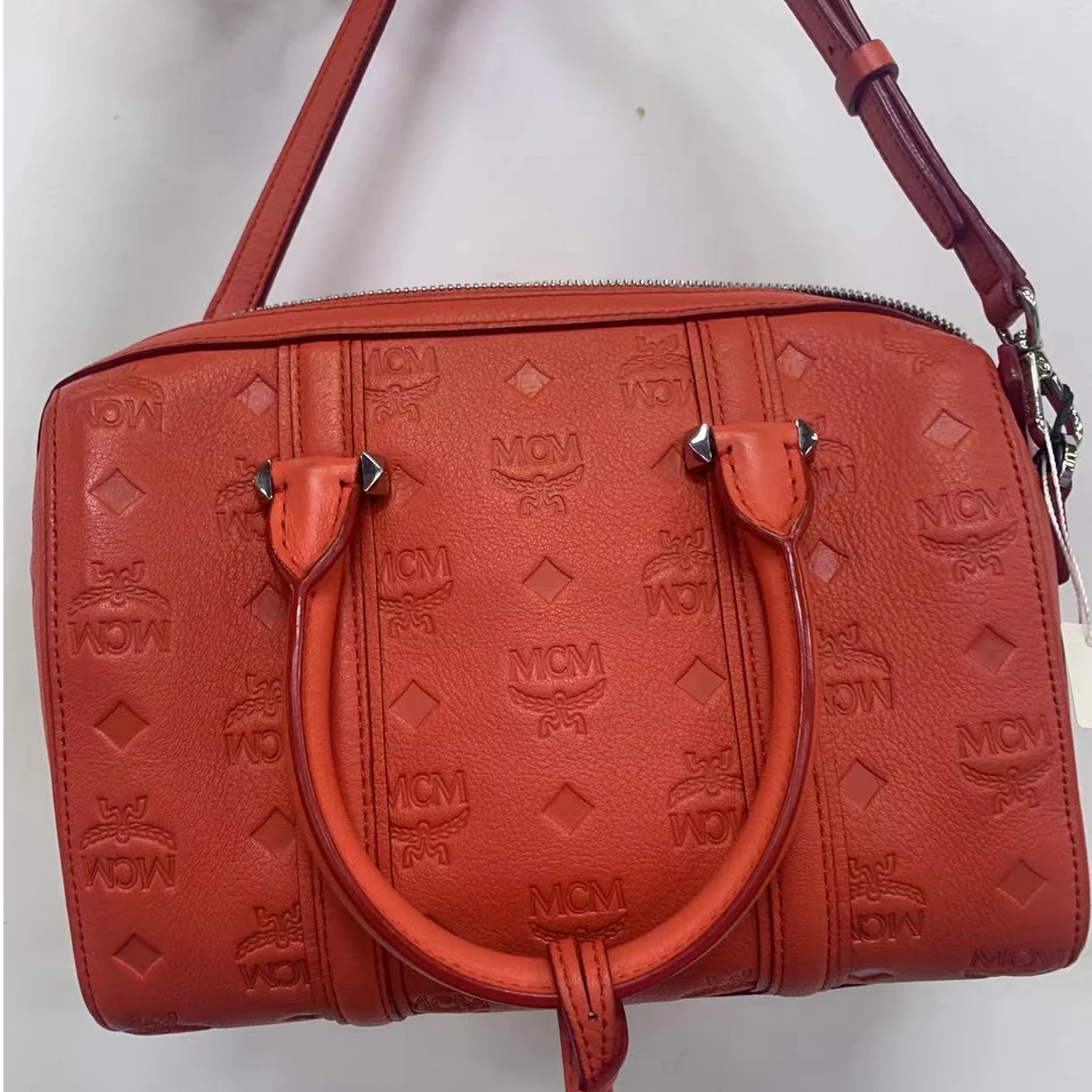 95新 MCM 【桔夕总店】波士顿小号压纹款/BG23005376