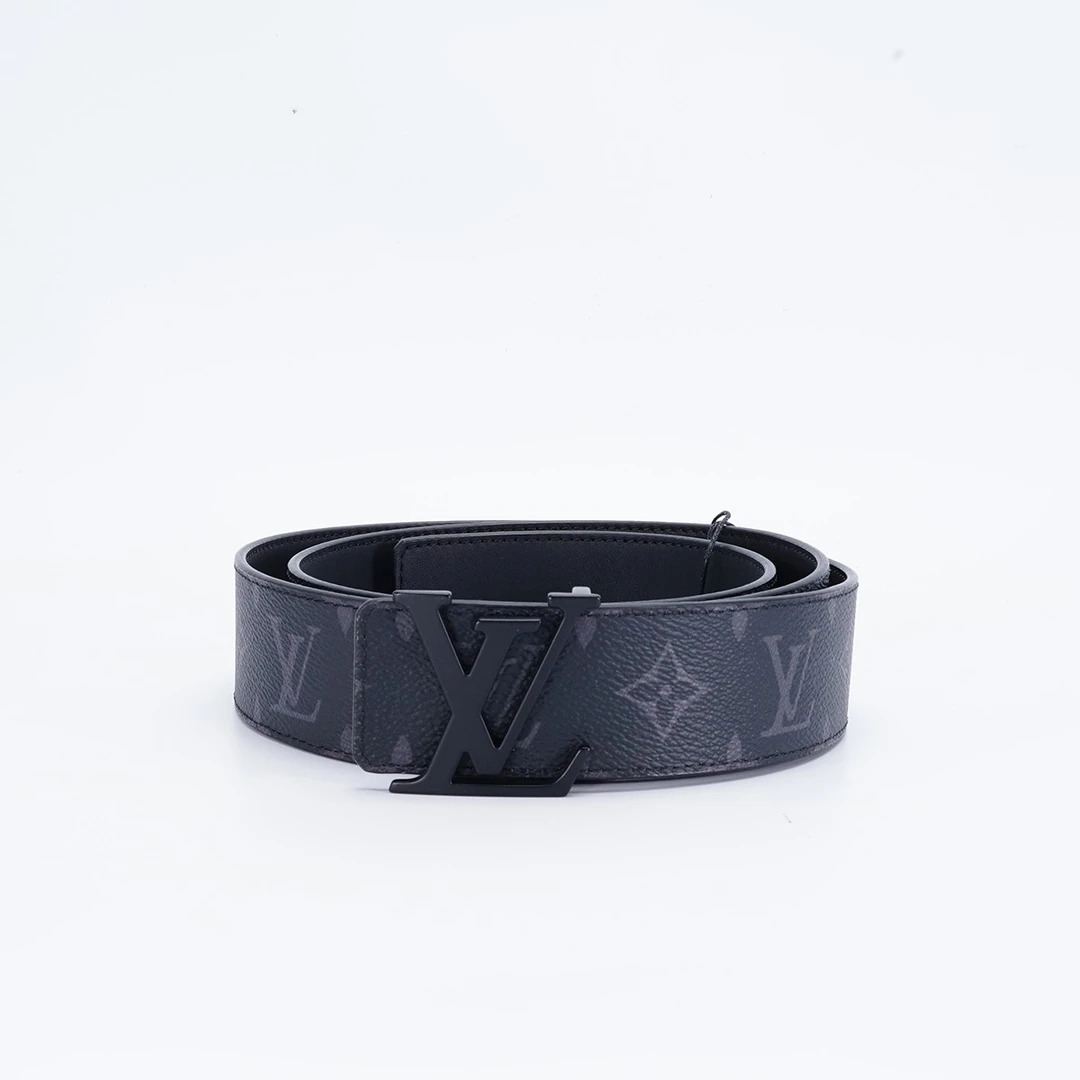 全新未使用 LV LV 皮带磨砂黑扣/BG22018144/95码