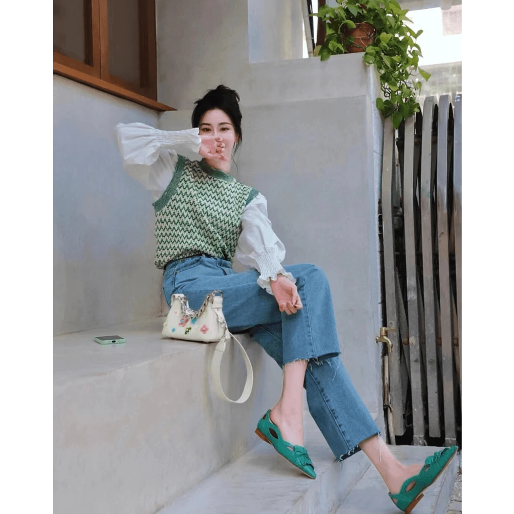 小香风套装韩系休闲时尚盐系穿搭女装绿色马甲衬衫牛仔裤三件套潮