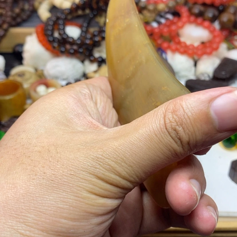 【闪购商品】y羊角树脂制品