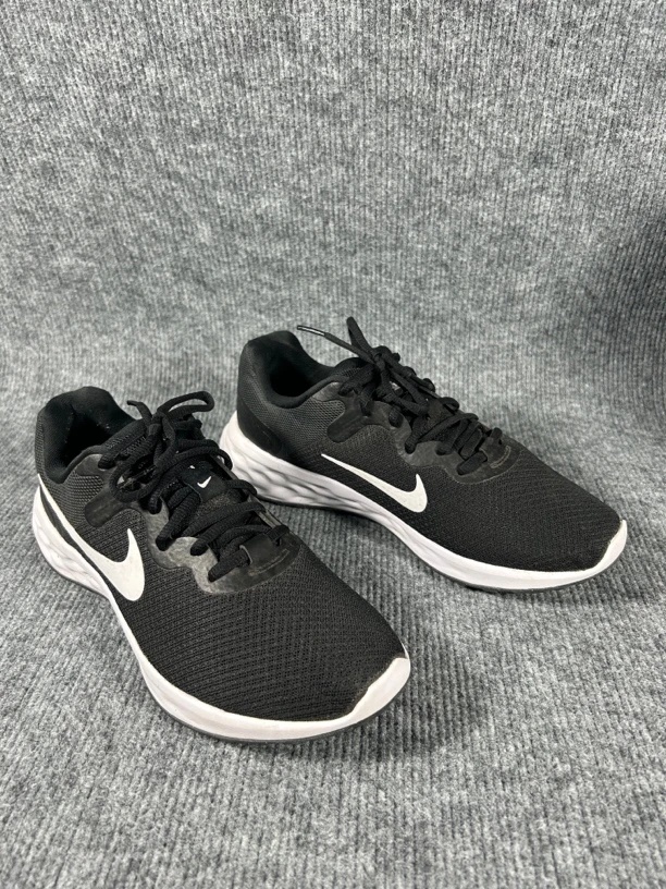 39码内长250/Nike REVOLUTION 6 Next Nature跑步鞋 女款黑白色