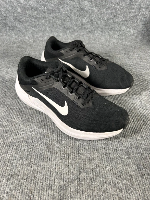 二手正品41码260 Nike 休闲跑步鞋 男款 黑白