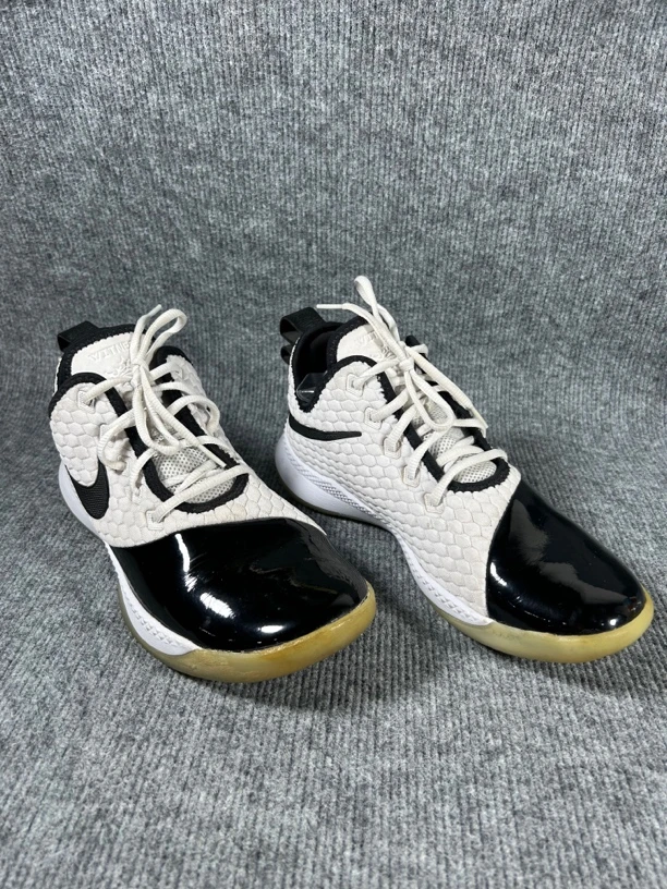 42.5码内长270/Nike Witness 3 低帮 实战篮球鞋 男款 公价4679