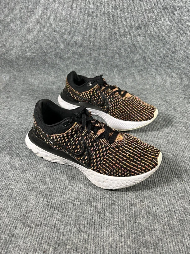 42码265/Nike 低帮 休闲跑步鞋 男款 黄黑色