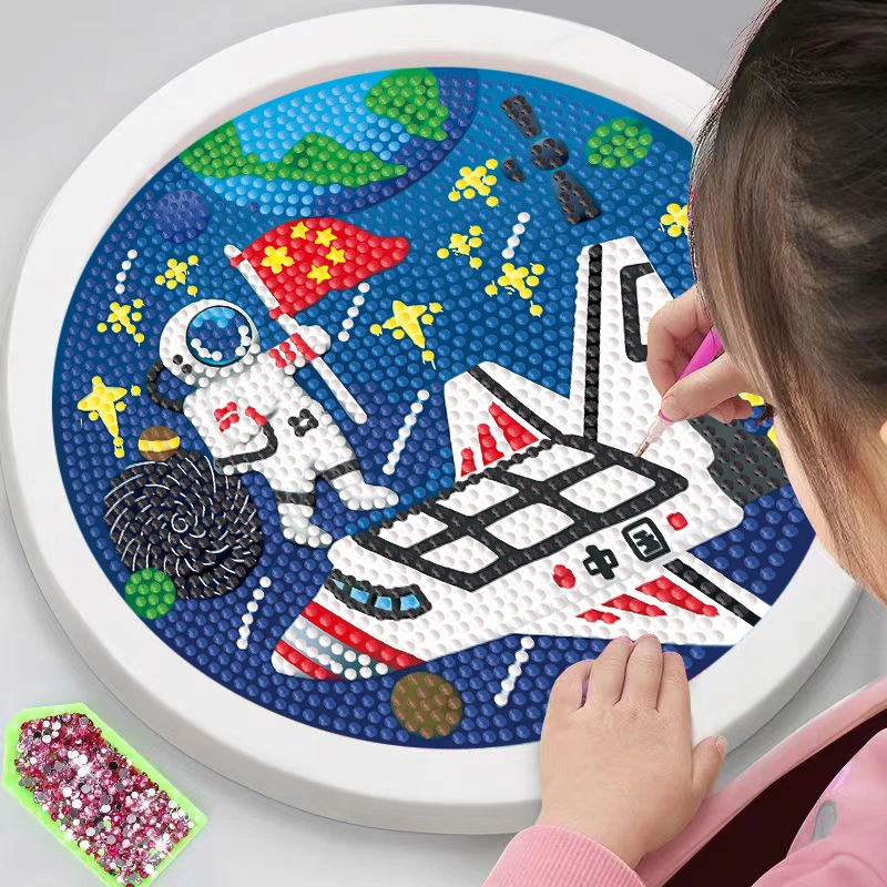 宇航员儿童钻石贴画手工diy制作粘贴画太空人男孩益智幼儿园玩具