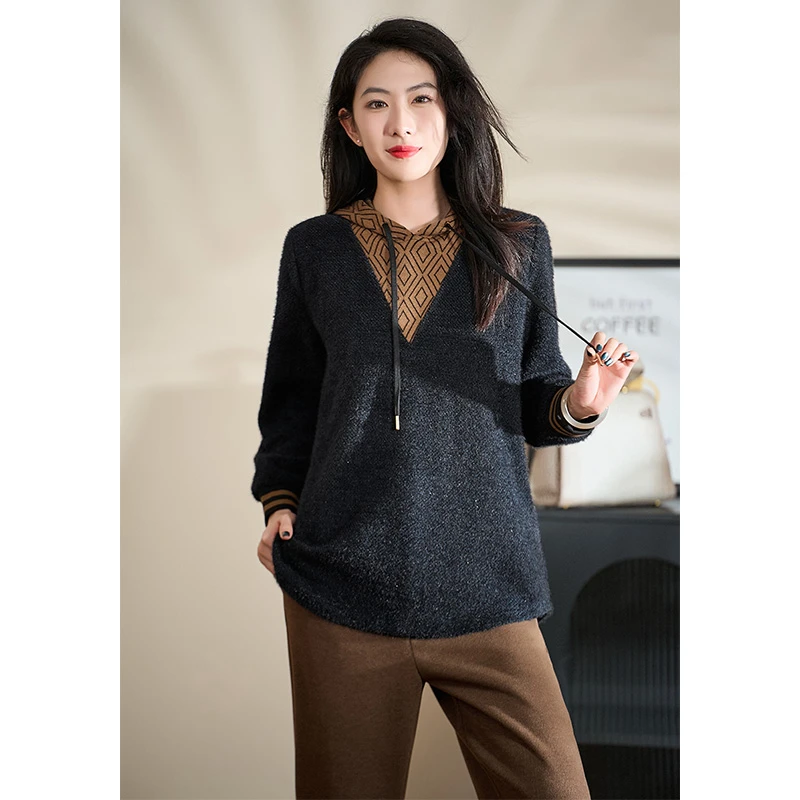 迪欧芙轻奢百搭时尚上衣2024冬季新款气质洋气宽松卫衣#DSY17705