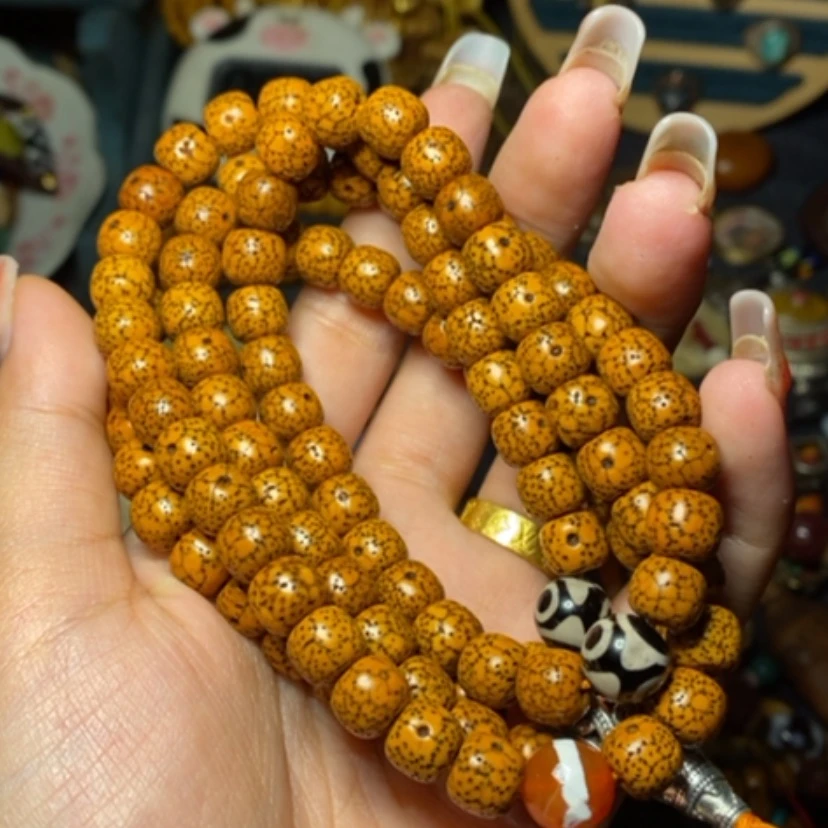 【闪购商品】C****c念珠