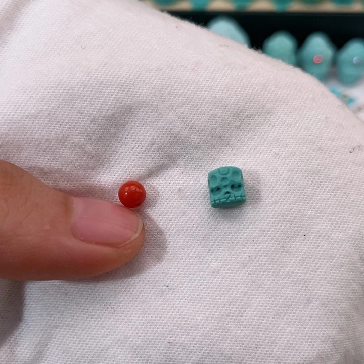 南红玛瑙颈饰未镶嵌