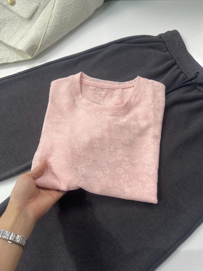 /小腊梅/  米珂家质感透气圆领上衣-HY33040 -kk0073