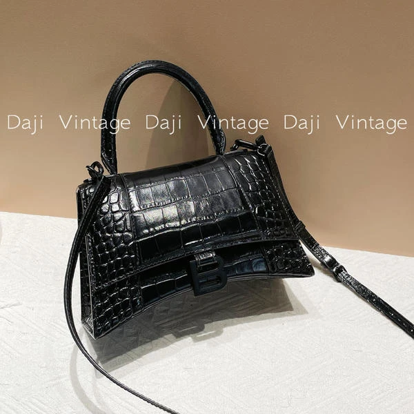 大吉中古/巴黎世家S码鳄压全黑沙漏斜挎包
