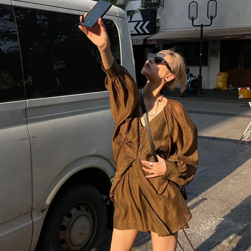 2025夏季新款法式衬衫套装大码胖mm宽松遮肉时尚设计感短裤两件套