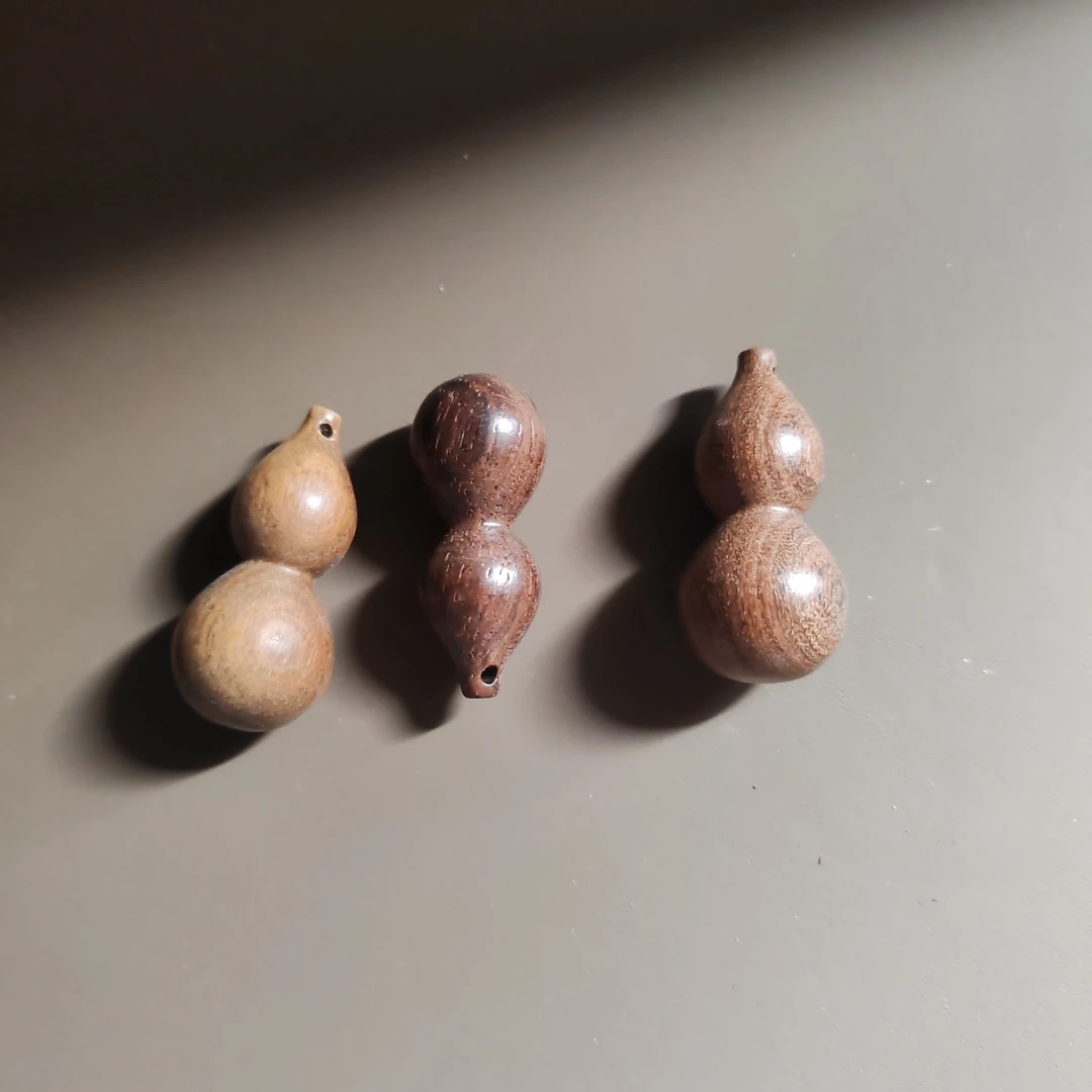 微瑕绿檀葫芦小珠子檀木微瑕珠子