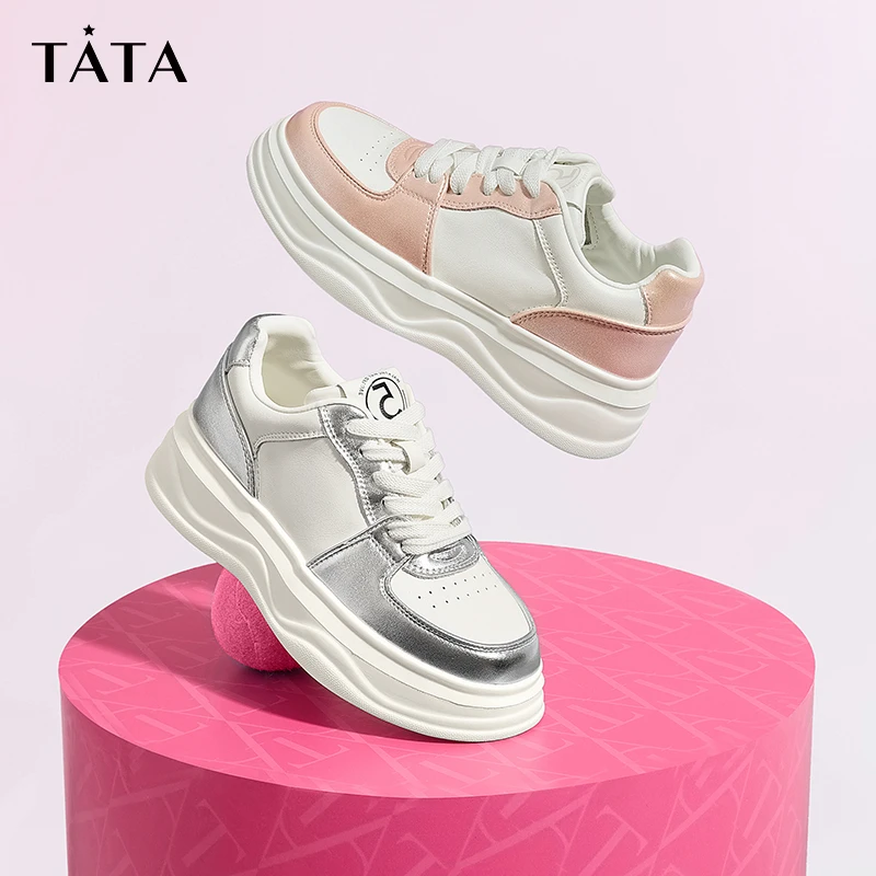 Tata他她休闲厚底板鞋女鞋运动百搭不累脚小白鞋秋新WH701CM4