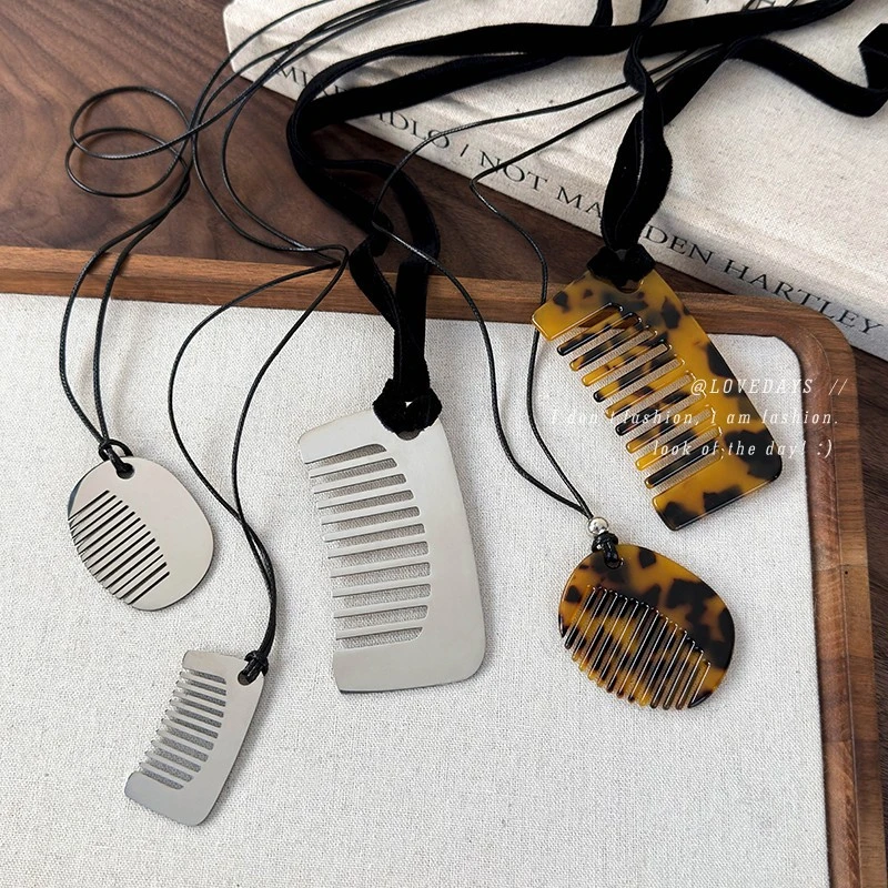 韩版时髦感小梳子项链金属醋酸黑绳项链女高级感卫衣链长款毛衣链