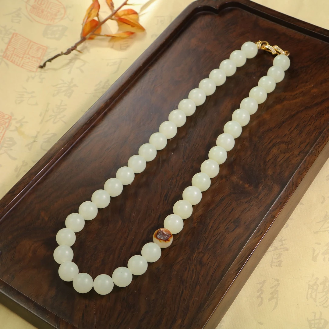 凰一品 俄特细羊脂玉带皮项链18K金