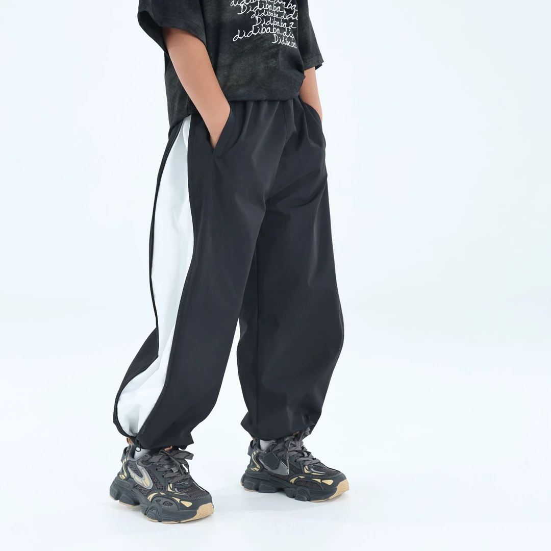 滴滴巴巴童装 儿童休闲裤梭织防水男童裤子中大童运动长裤XB5220