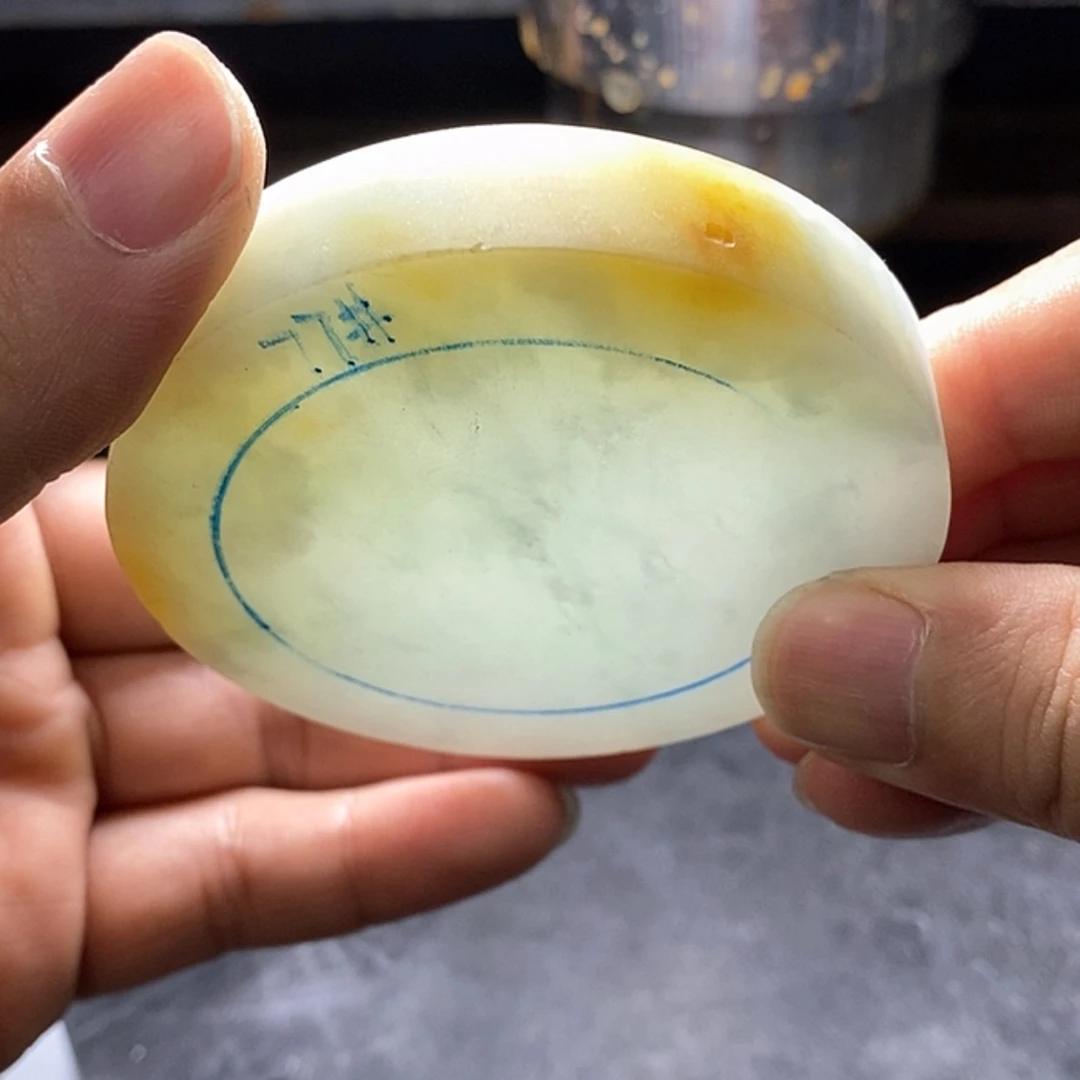 【闪购商品】定制翡翠手镯未镶嵌心**念