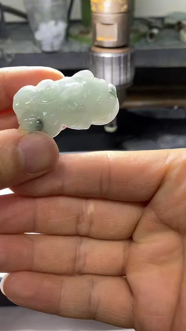 【闪购商品】翡翠颈饰未镶嵌挂件