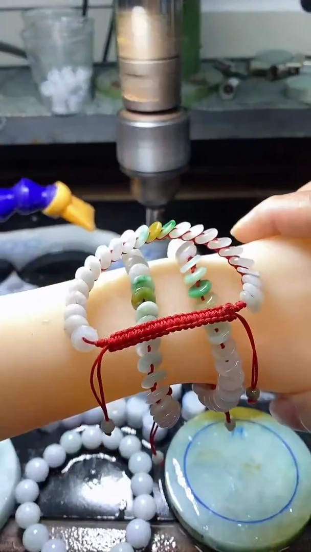 【闪购商品】翡翠手链未镶嵌多样性发一件