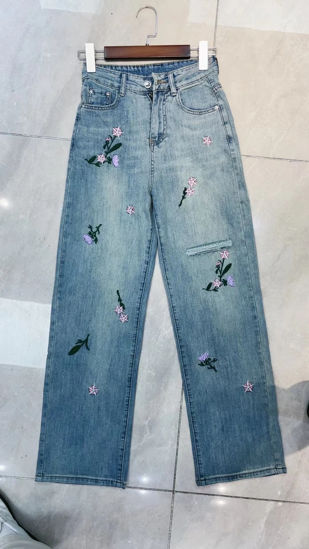 绣花牛仔裤女长裤2024年新款春夏高腰宽松显瘦百搭坠感阔腿裤