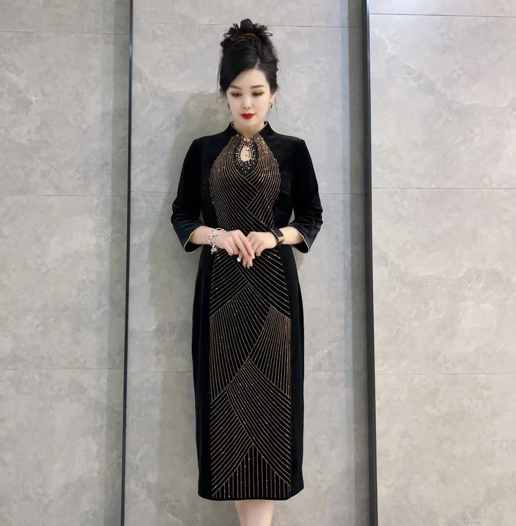 238032设计师新款高端轻奢时尚显瘦百搭洋气连衣裙长袖长袖秋冬