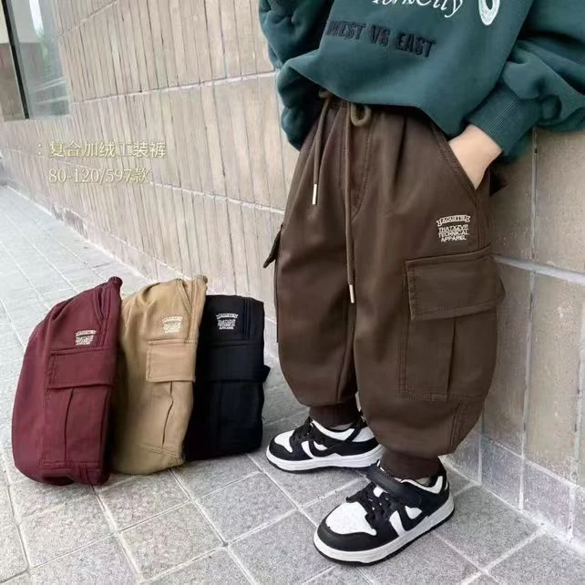 中小童加绒加厚工装裤冬季新款2024年小童男孩宽松休闲长裤潮