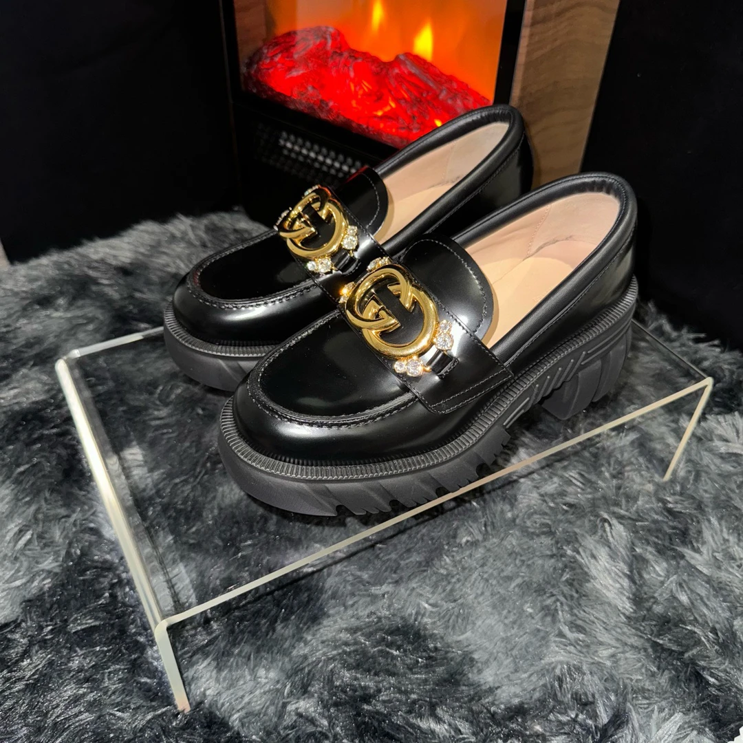 35.5码/Gucci 古驰/水钻双G黑色漆皮乐福鞋/98新/ZN00146