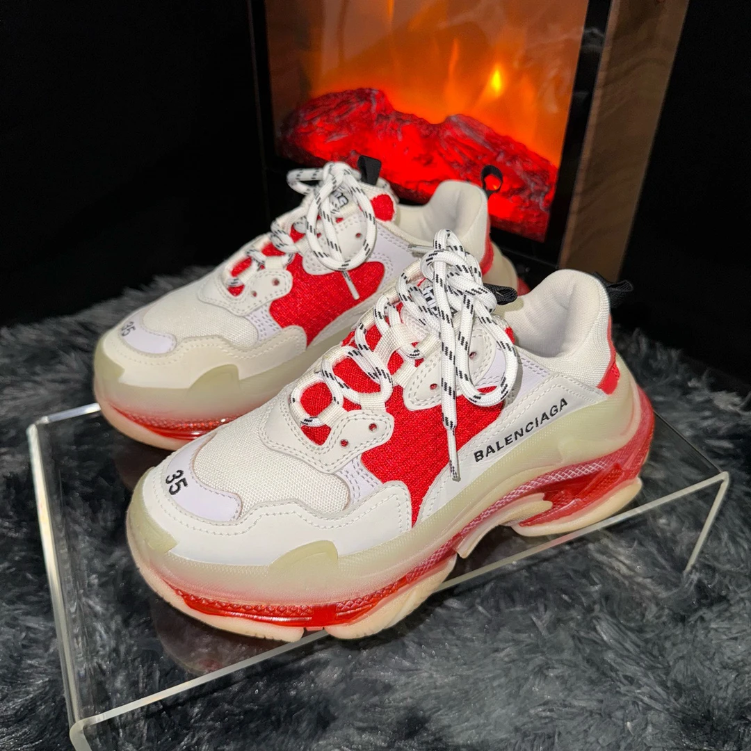 35码/balenciaga/白红triples/97新/ZN00020