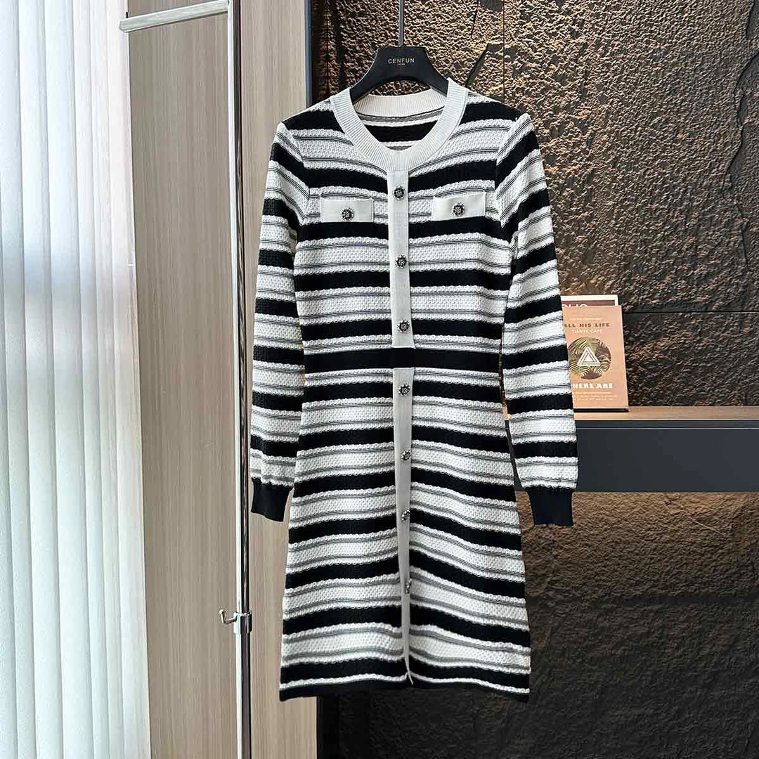 【CENFUN】297* 针织连衣裙甜美减龄小个子条纹裙子E23130