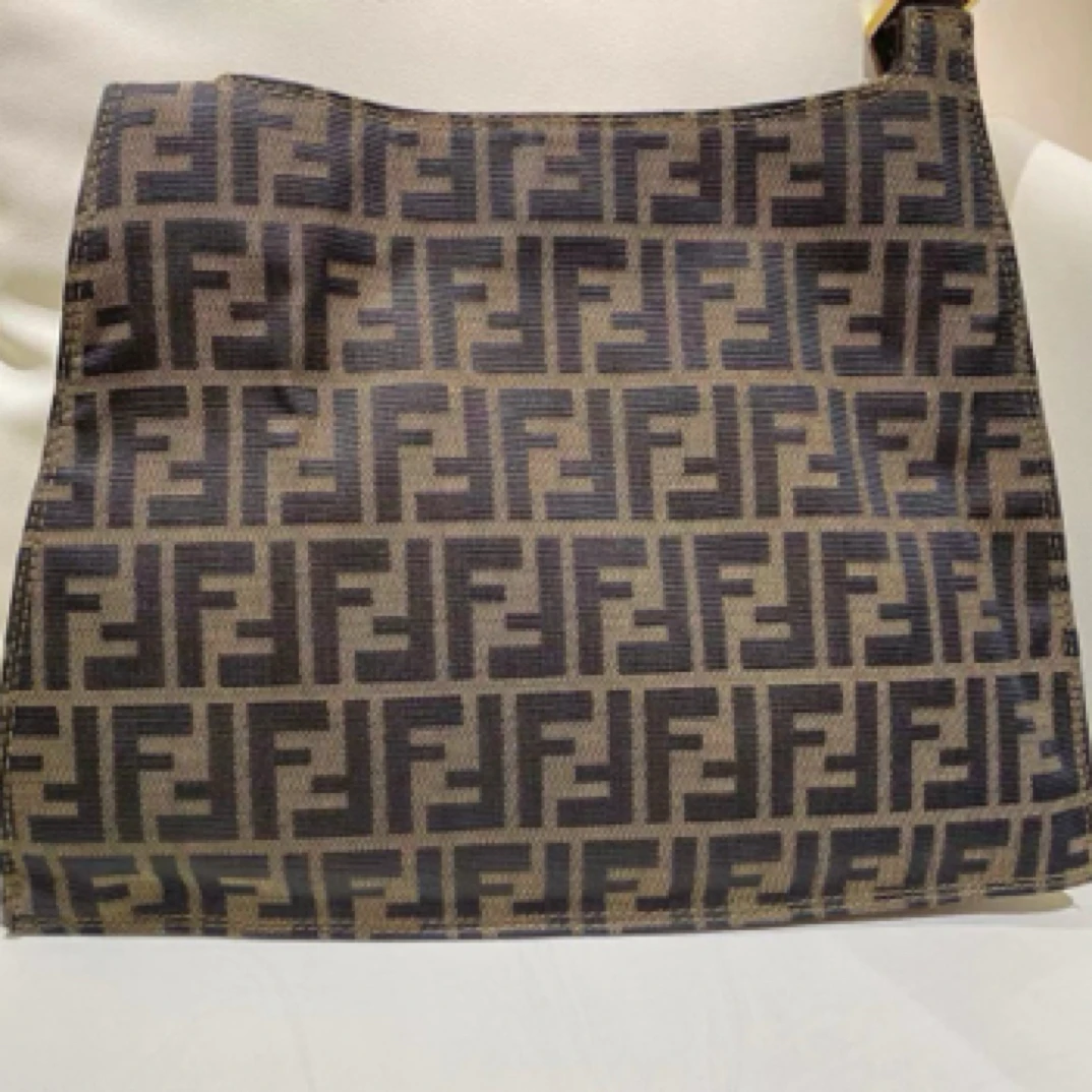 95新 FENDI/芬迪 芬迪 中古 腋下包/JW1394