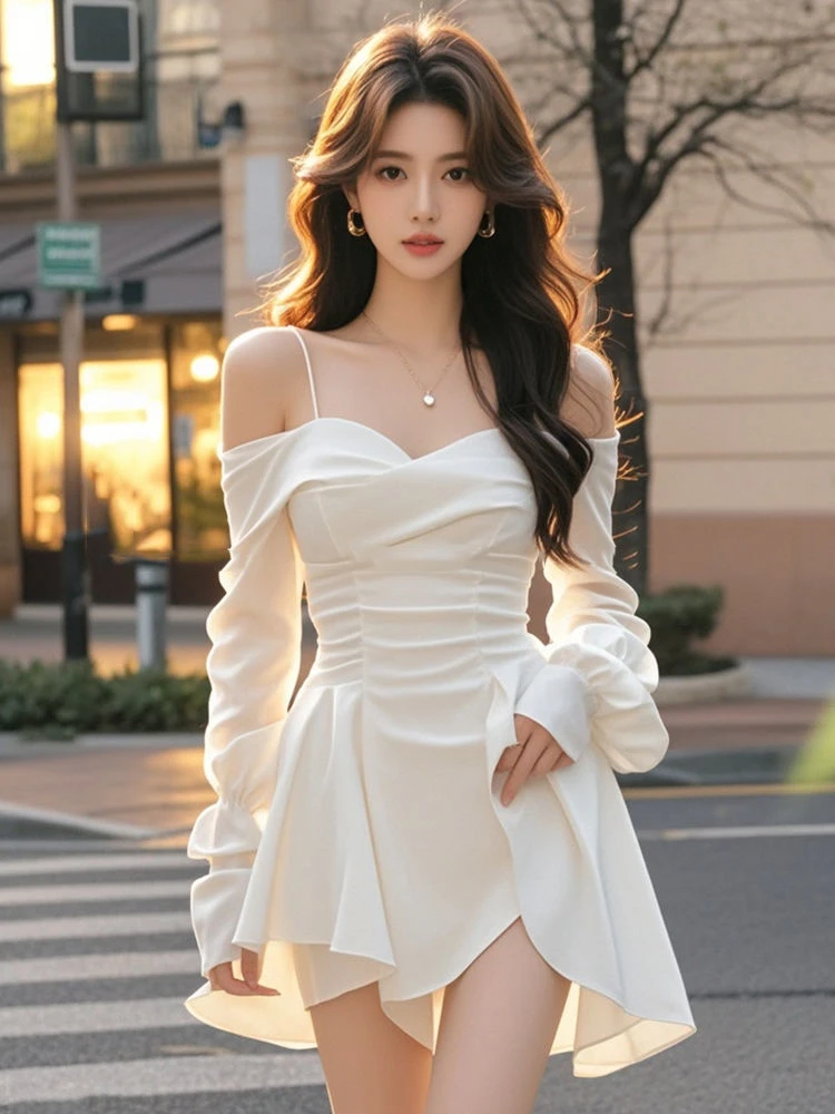2025年新款仙女感白色一字肩吊带连衣裙女冬季纯欲风收腰a字短裙