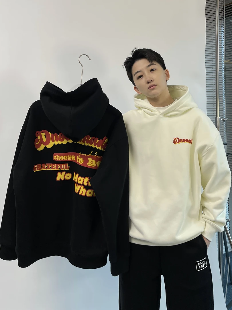 DNOCAT“美式复古厚绒连帽卫衣”设计款加厚保暖软绵绵廓形卫衣