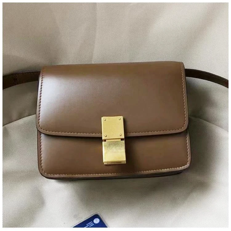 95新 Celine/思琳 安洁利严选豆腐包/BK0136070