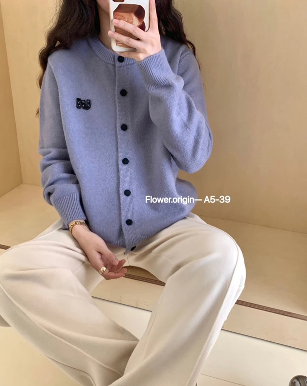 A5-39  贴砖圆领加厚开衫